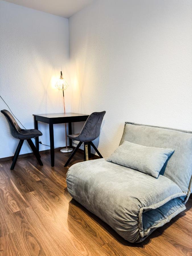 Apartment Fuer 3 Gaeste Kostenlose Parkplaetze Und Lift Ганновер Экстерьер фото