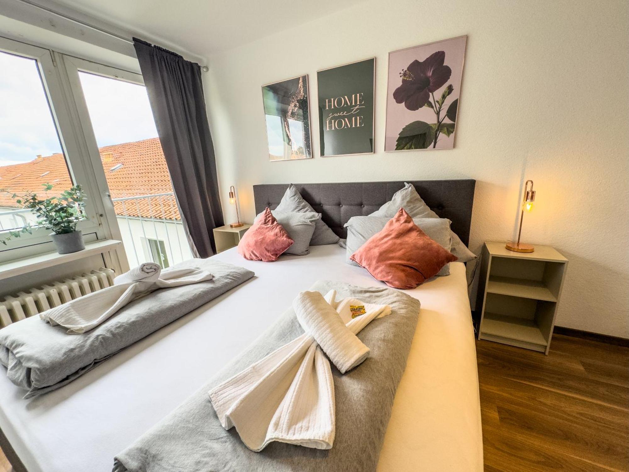 Apartment Fuer 3 Gaeste Kostenlose Parkplaetze Und Lift Ганновер Экстерьер фото